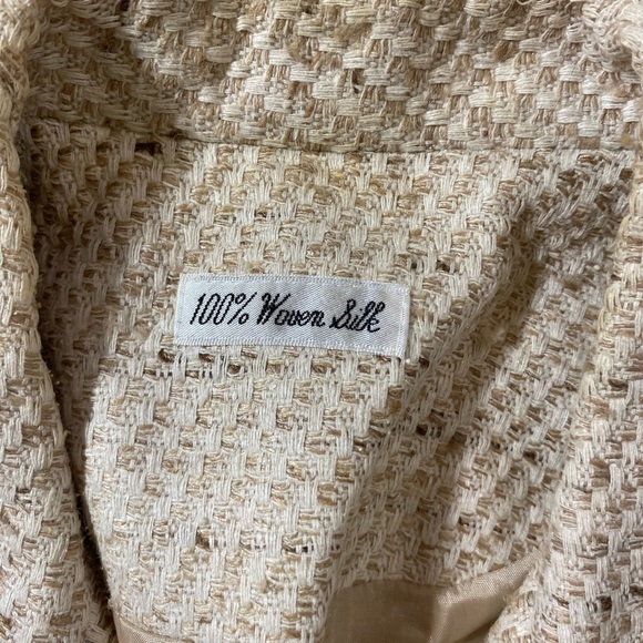 Ann May 100% Woven Silk Blazer size 10 (BT) - Picture 7 of 13